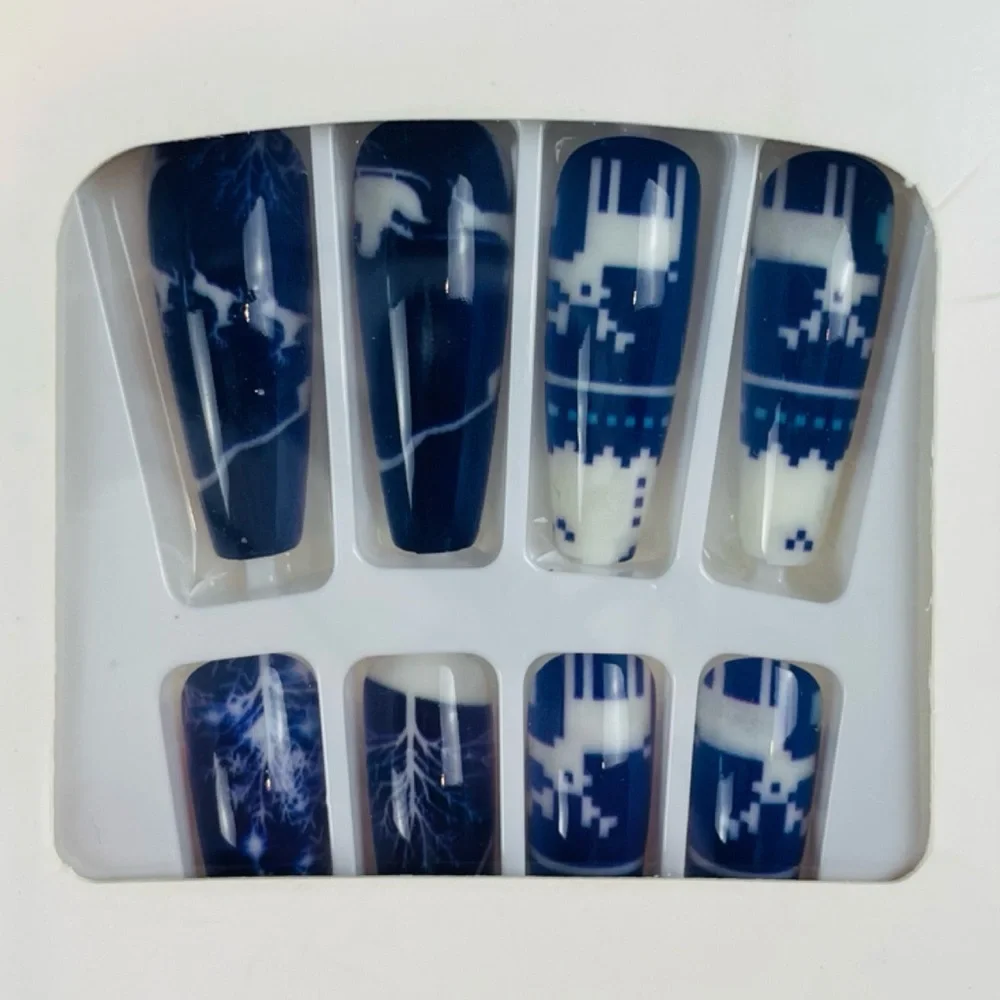 (NIB) Bundle of 4 Variety Press On Nails - Picture 4 of 12